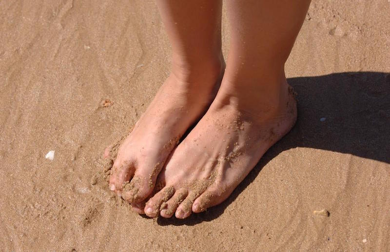 Dirty feet girls